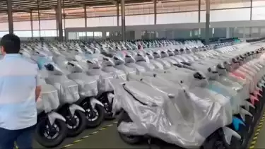 Ilustrasi industri motor listrik.