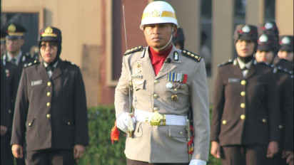 Mengenal Sosok Komandan Upacara HUT ke-80 RI di Mabes Polri: Kombes Pol Safi’i Nafsikin