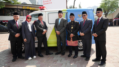 Peringati HUT ke-80 RI, PNM-BAZNAS RI Salurkan Enam Ambulans Gratis untuk Masyarakat