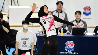 Megawati Hangestri saat masih berseragam Red Sparks