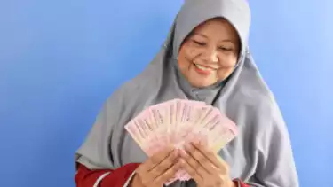 ilustrasi Istri Ambil Uang Suami Tanpa Izin