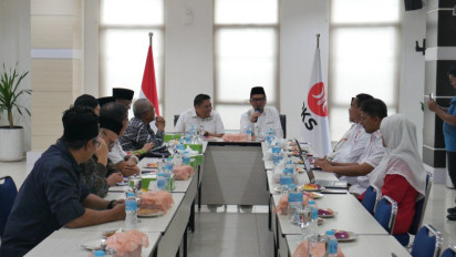 13 Asosiasi Haji Umrah Datangi PKS, Tolak Pasal RUU Haji yang Dianggap Merugikan