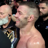 Meski Kalah Telak dari Khamzat Chimaev, Du Plessis: Itu Bukan Pertarungan Sebenarnya