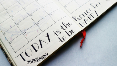 5 Weton Paling Beruntung Kariernya Hari Ini 20 Agustus: Senin Legi, Rabu Pahing, Jumat Pon, Selasa Wage, Kamis Kliwon