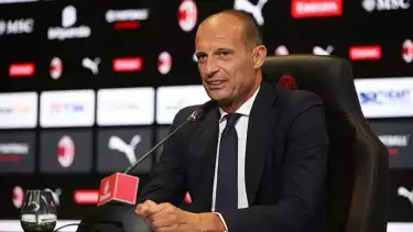 Pelatih AC Milan, Massimiliano Allegri di Sesi Konferensi Pers