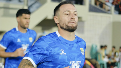 Tinggalkan Eropa Tak Sia-sia, Media Belanda Akui Marc Klok Temukan Puncak Kariernya di Persib Bandung