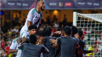 Drama Mencekam di Hong Kong! Al-Ahli Tumbangkan Al-Nassr Lewat Adu Penalti Bikin Ronaldo Gagal Angkat Trofi