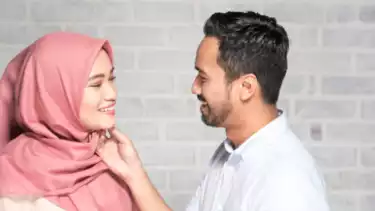 Ilustrasi Bunda Tolong Sempatkan Baca 5 Doa ini Agar Suami Kebanjiran Rezeki Saat Bekerja, Nomor 4 Para Istri Sering Lupa?