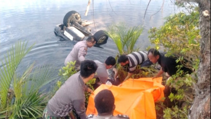 Tiga Orang Tewas di Tempat dalam Kecelakaan Tunggal Mobil Escudo Nyemplung ke Muara