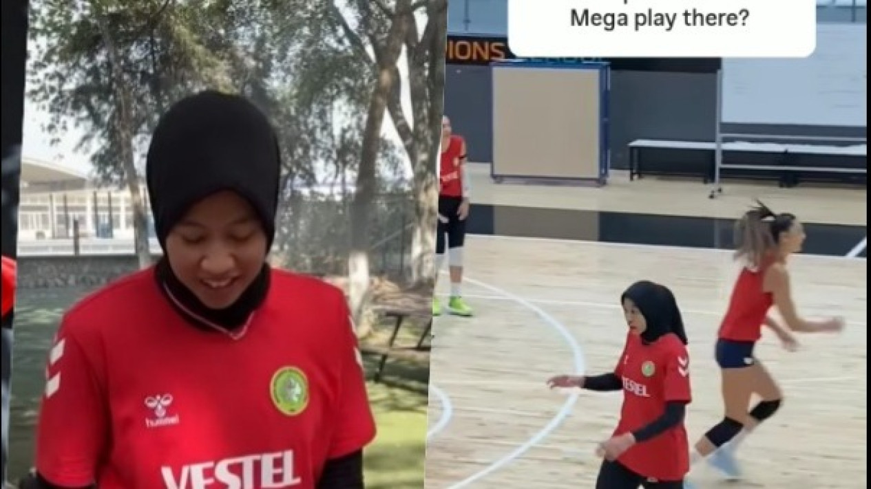 Semua Mata Tertuju pada Arhan dan Zize, Padahal Fans Manisa BBSK di Turki Sedang 'Menertawakan' Megawati Hangestri yang Baru Gabung tapi Sudah Berani....
            - galeri foto