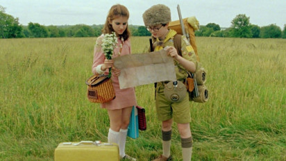 Review Moonrise Kingdom, Film Petualangan Absurd Dua Remaja Dimabuk Asmara