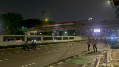 Polisi Ungkap Alasan Jalan Arteri Arah Slipi Depan Gedung DPR Masih Ditutup
