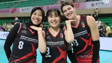 Megawati Hangestri bersama Yeum Hye-seon dan Vanja Bukilic