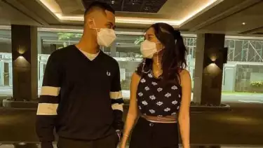 Potret Azizah Salsha bareng Sabian Tama