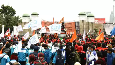 Pantauan demo buruh di depan Gedung DPR, Jakarta Pusat, Kamis (28/8/2025)
