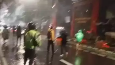 Viral Buntut Demo Tewas Dilindas, Mako Brimob Kwitang Diserang Massa