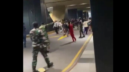 Viral Massa Aksi Berhamburan Masuki Mal Atrium Senen, Ini Faktanya