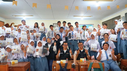 JIEP Goes to School Siapkan Generasi Emas Hadapi Dunia Kerja