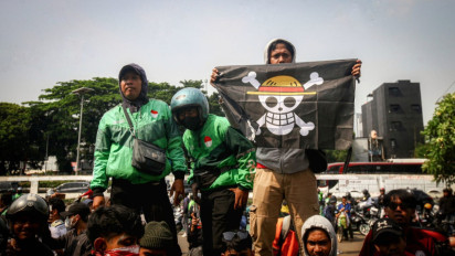 Masyarakat Desak Kapolri Mundur, Komisi III DPR: Kita Belum Bisa Respons