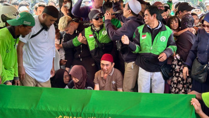 Setelah Komandannya Dipecat, Kini Giliran Sopir Rantis Brimob Pelindas Ojol Disidang