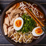 Rahasia Keistimewaan Ramen Kumamoto: Kuah Pekat, Aroma Smokey, dan Cita Rasa Unik dari Negeri Sakura yang Wajib Dicoba