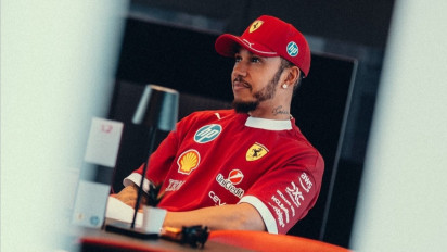 Lewis Hamilton Ungkap Permasalahan yang Tak Terduga di Mobil Ferrari, Terang-terangan Bilang Kalau Mobil SF-25 Itu...