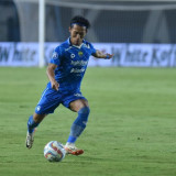 Resmi Dilepas Persib, Henhen Herdiana Gabung PSM Makassar