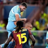 Bursa Transfer: AC Milan Gigit Jari, Dusan Vlahovic Sudah Ambil Keputusan Bertahan di Juventus?