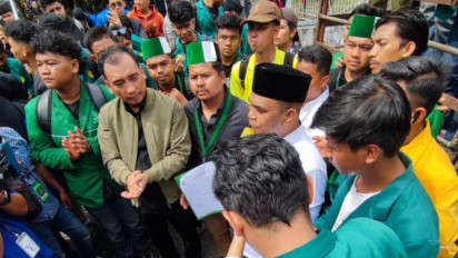 Gelar Aksi Unjuk Rasa, Mahasiswa Bawa Lima Tuntutan ke DPRD Provinsi Riau