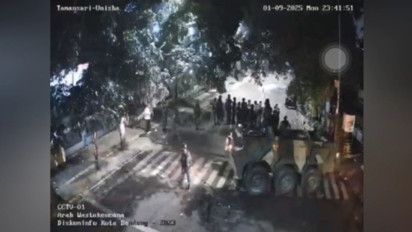 Bantah Masuk Kampus, Polda Jabar: Aparat Tembakkan Gas Air Mata ke Jalan Raya, tapi Tertiup Angin hingga ke Area Unisba