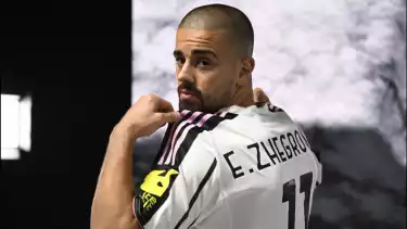 Edon Zhegrova resmi gabung Juventus