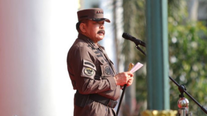 Silfester Matutina Diburu Kejari Jaksel Buntut Kasus Fitnah Jusuf Kalla, Divonis 1,5 Penjara Tapi Belum Juga Masuk Bui