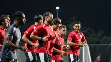 TC Timnas Indonesia menjelang laga FIFA MATCHDAY di Lapangan C, Stadion Gelora Bung Tomo, Surabaya, Selasa, (02/09/2025)