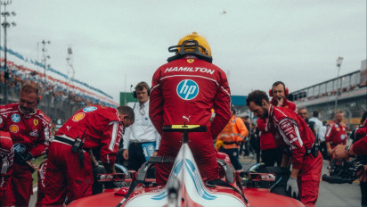 Sudah Jatuh Tertimpa Tangga! DNF di Zandvoort, Lewis Hamilton Malah Dapat Penalti untuk F1 GP Italia 2025 Akhir Pekan Ini