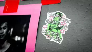 Aliansi Perempuan Indonesia melakukan aksi damai mendesak agar segera mencabut Fasilitas dan Tunjangan DPR, di depan Gedung DPR MPR RI, Jakarta Pusat, Rabu (3/9/2025)