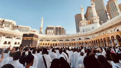 Ibadah Umroh dari Uang Utang, Memang Boleh? Ternyata Begini Hukumnya