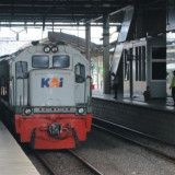 13 Perjalanan KA Dibatalkan Imbas Tabrakan di Bekasi Timur, Penumpang Dapat Pengembalian Tiket Penuh