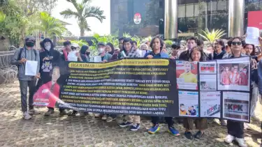 Ingatkan Instruksi Presiden, Aktivis Jaringan Pergerakan Masyarakat Bawah (Jaga Marwah) Desak KPK Panggil Gubernur Sumut Bobby Nasution dan Erni Sitorus, Kamis (4/9/2025).