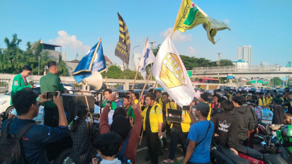 Geruduk Gedung DPR RI, Mahasiswa Mulai Serukan Aspirasi