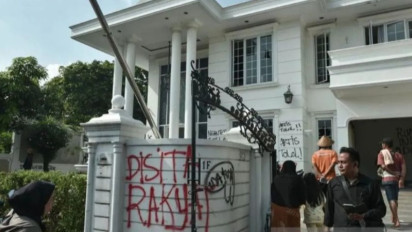 Pengakuan Tetangga Uya Kuya Soal Sosok Provokator yang Lakukan Penjarahan: Warga Lagi Rayakan 17-an, Orang Tak Dikenal Kasih Komando