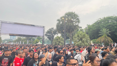 Antusiasme Baladewa Penuhi Pintu 10 GBK untuk Konser Dewa 19 All Stars 2.0