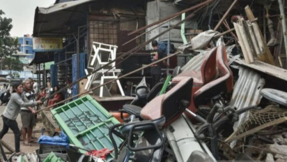 Bus Tabrak Toko di Setiabudi, TransJakarta Pastikan Tidak Ada Kendala Teknis