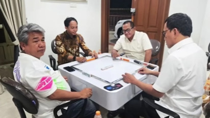 Siapa Aziz Wellang yang Fotonya Viral Main Domino Bareng Menteri Raja Juli dan Karding?