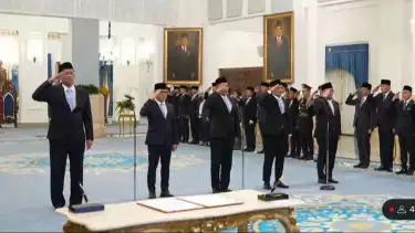 Pelantikan Menteri dan Wakil Menteri Negara Kabinet Merah Putih sisa masa jabatan 2024-2029, di Istana Merdeka, Jakarta Pusat, pada Senin (8/9/2025).