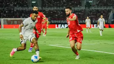 Pemain Timnas Indonesia Vs Yakob Sayuri