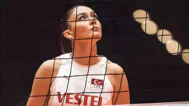 Zehra Gunes bisa menjadi rival Megawati Hangestri di liga Turki