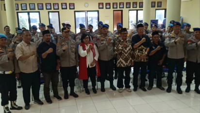Kolaborasi Warga dan Polairud Jaga Kondusivitas Surabaya