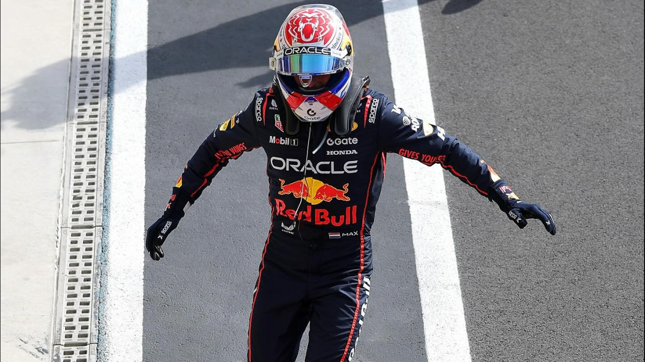 Kemenangan Max Verstappen di Monza Buat Legenda Formula 1 Sebut Juara Bertahan F1 itu Sebagai Pembalap Terbaik
            - galeri foto