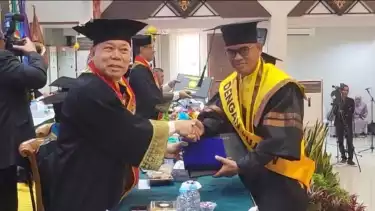 Universitas Panca Bhakti (UPB) Pontianak kembali menorehkan sejarah dengan menggelar Wisuda ke-37 Sarjana dan Pascasarjana Tahun 2025.