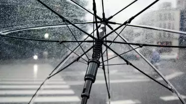 Ilustrasi cuaca buruk